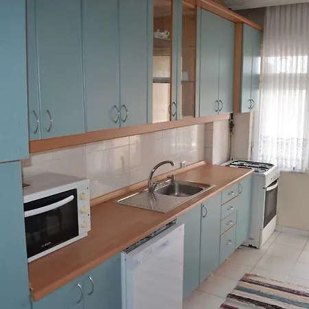 Cozy Flat Near Beylikduzu Tuyap Merkezi דירה *